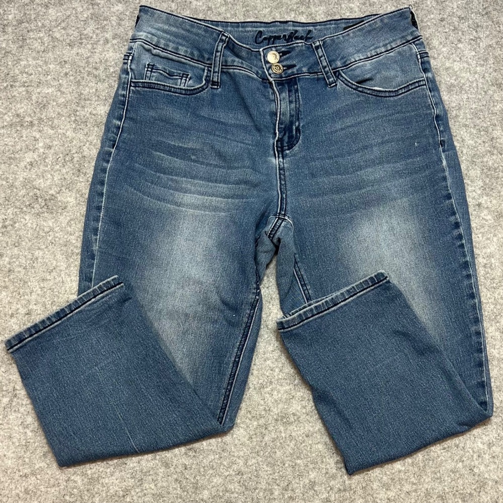 Copperflash Curvy Mid Rise Capri Jeans Medium Wash Blue Double Button Size 10‎